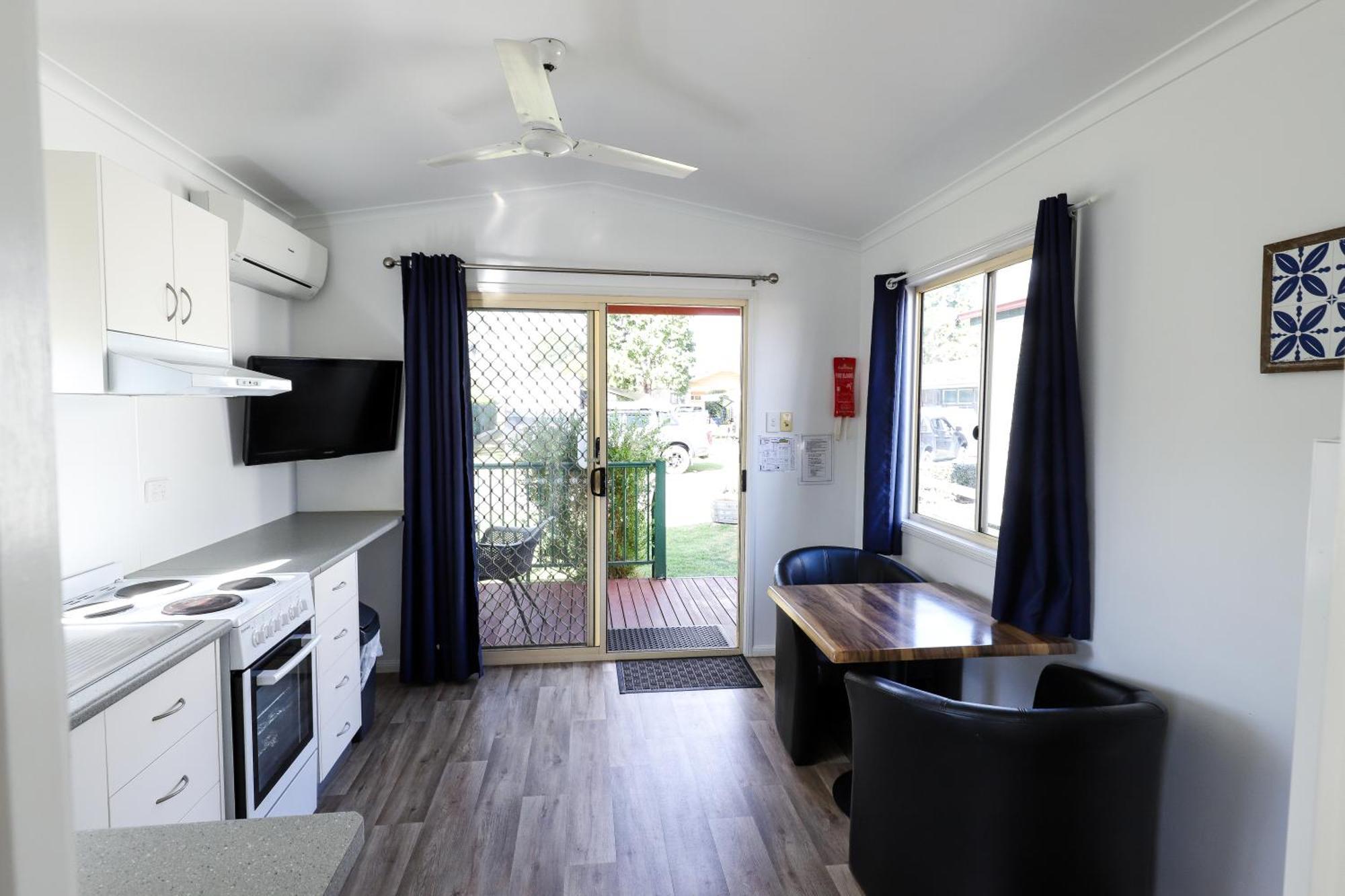 Kingaroy Holiday Park Ngoại thất bức ảnh